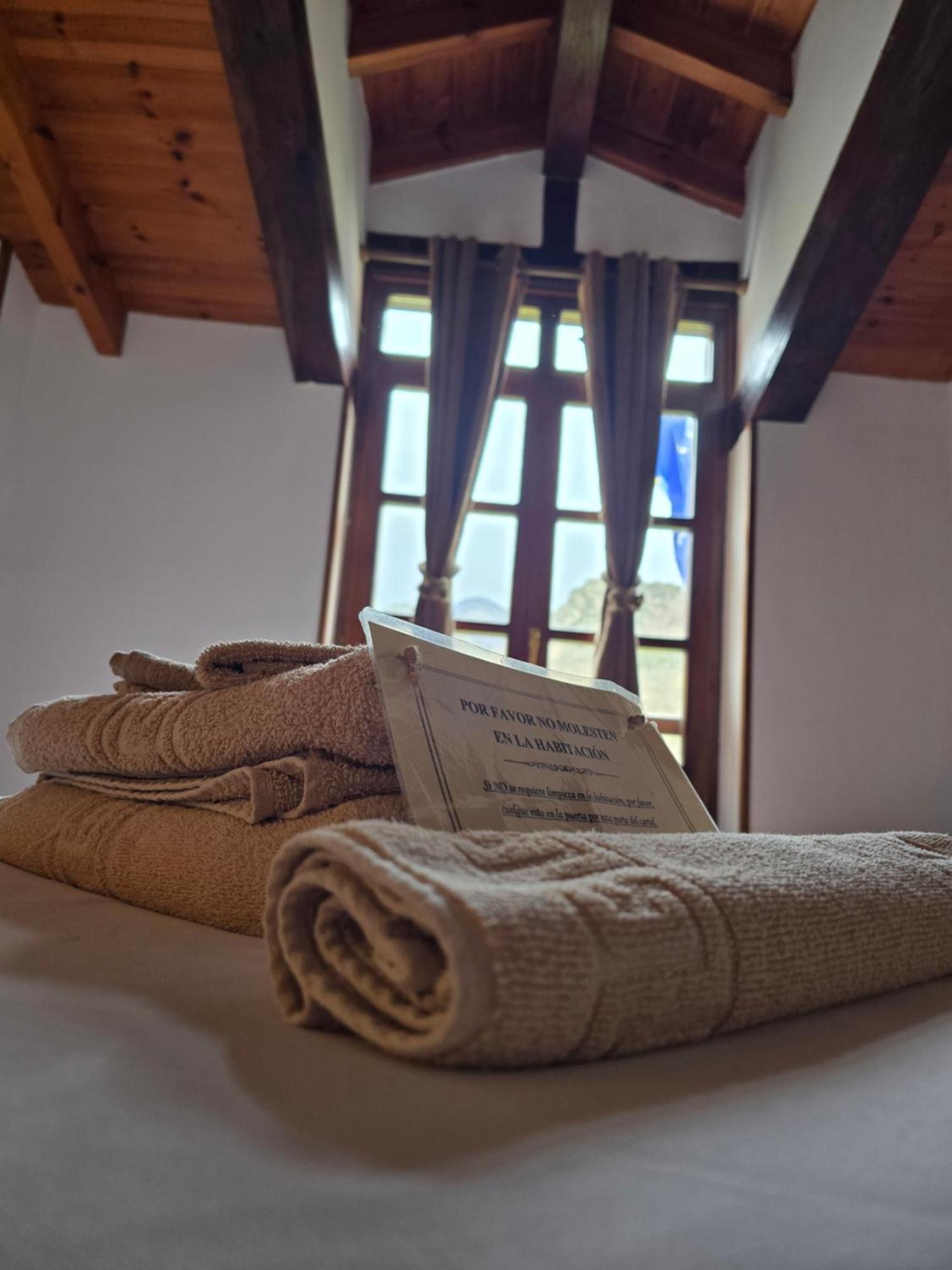 Hotel Rural El Sestil Dobres 外观 照片